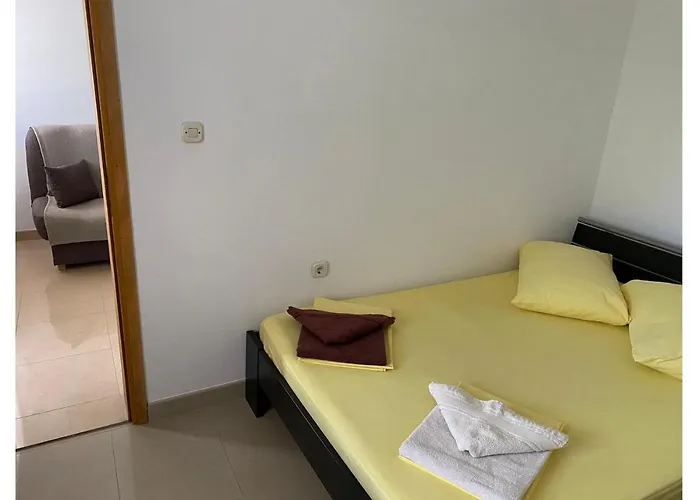 Nuka - One Bedroom With Terrace Apartamento *