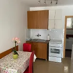 Nuka - One Bedroom With Terrace * Vir