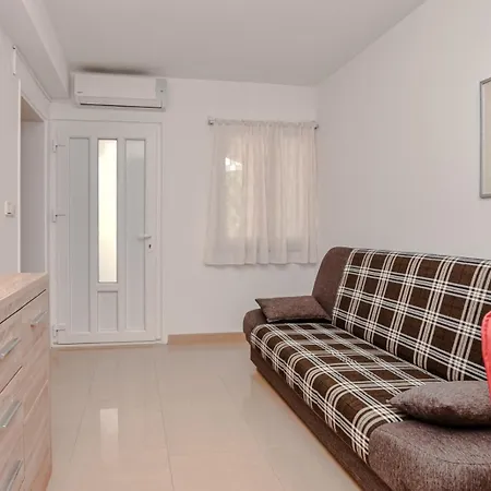 Nuka - One Bedroom With Terrace