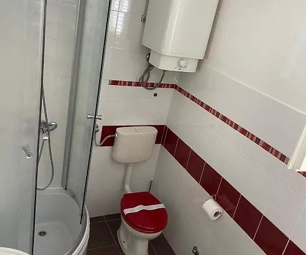 Nuka - One Bedroom With Terrace Vir