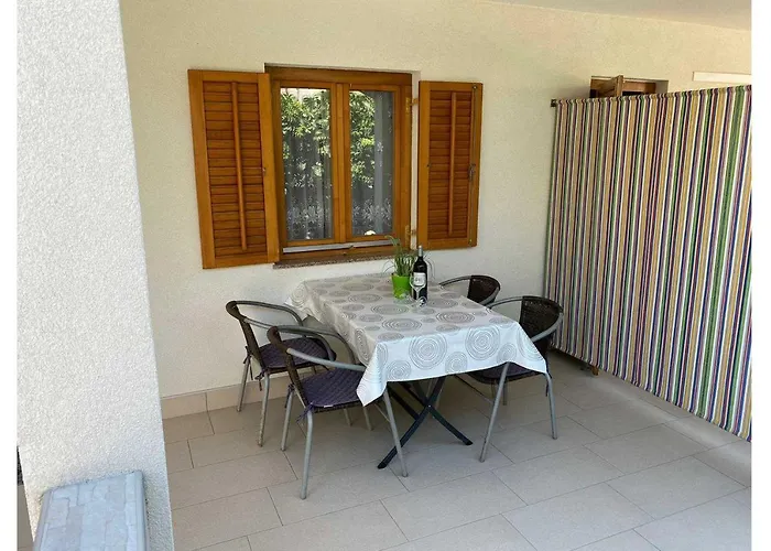 Apartment Nuka - One Bedroom With Terrace *